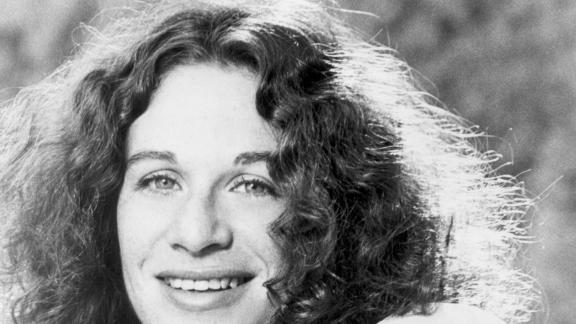 10 febbraio: Carol King pubblica Tapestry