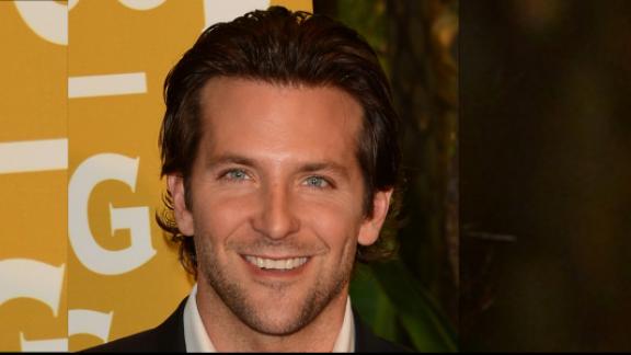 Bradley Cooper: il suo primo nudo fa scandalo