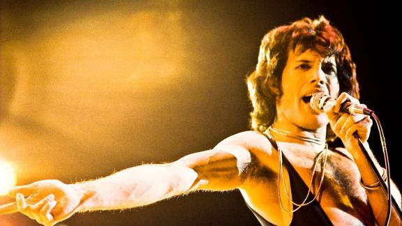Freddie Mercury: vanno all'asta i suoi cimeli indimenticabili