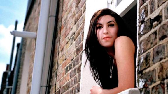 Amy Winehouse: la sua band suona per ricordarla