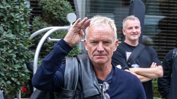 Sting: anche il suo olio conquista premi. Ma quanto costa?