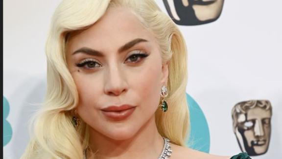 Lady Gaga: le nuove foto dal set  
