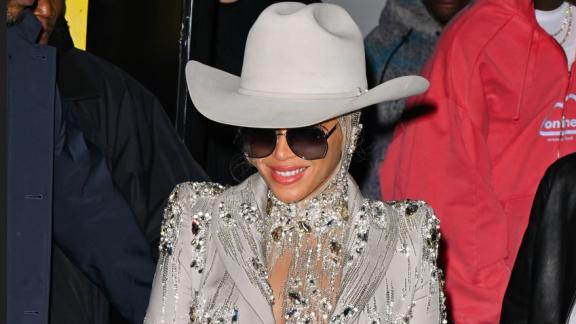 Beyoncé è la prima donna di colore in cima alle classifiche di musica country