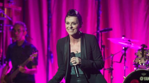 Lisa Stansfield presenta la sua nuova canzone: il video