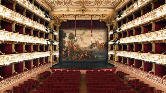 Giornata Mondiale del Teatro. per la prima volta si festeggia a sipari chiusi