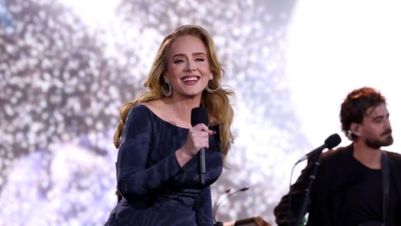 Adele: in arrivo una lunga pausa