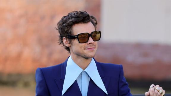 Harry Styles canta e balla al concerto di Niall Horan: le foto