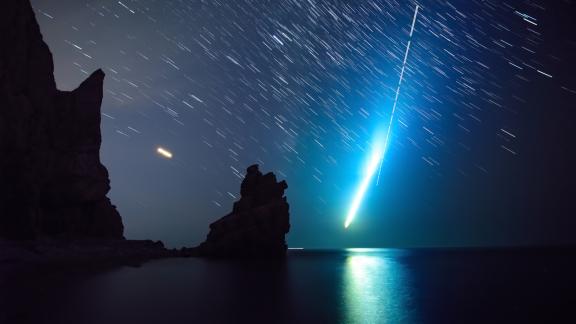 Arriva la cometa del secolo