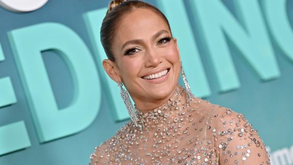 Jennifer Lopez trova la serenità con i suoi figli. Il video