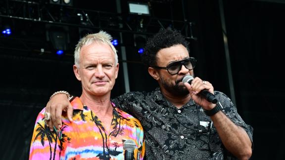 Sting e Shaggy: il divertente dialogo sullo Yoga