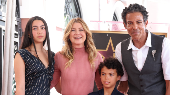 Ellen Pompeo: le rare foto dei figli alla cerimonia per la stella sulla Walk Of Fame