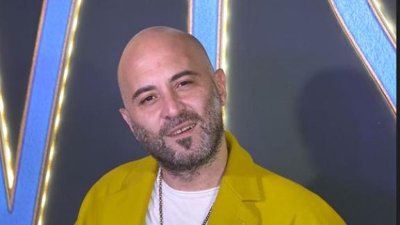 Giuliano Sangiorgi canta la ninna nanna al figlio. E' No Surprises dei Radiohead. Il video