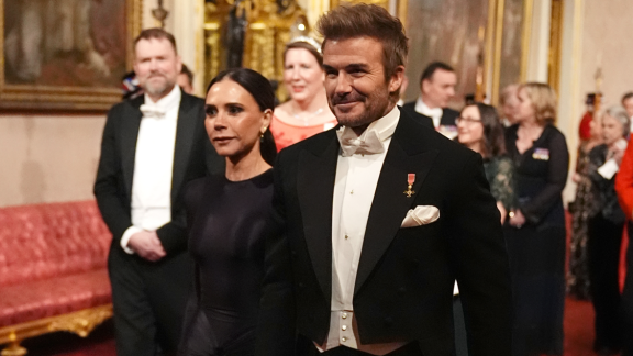 David Beckham diventerà Sir. E Victoria sarà una Lady