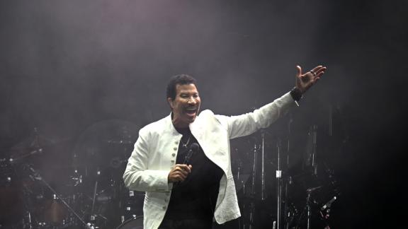 Lionel Richie a Umbria Jazz 2025: le foto più belle Lionel Richie a Umbria Jazz 2025: le foto più belle