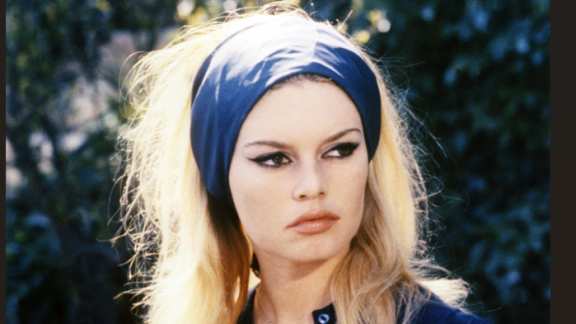Brigitte Bardot ricoverata da 3 settimane in ospedale