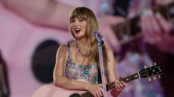 Taylor Swift: tutti  le curiosità sul suo matrimonio. Il tema sontuoso per la festa, gli inviti per Kate Middleton e il Principe William e l'ansia di Meghan Markle che teme l'esclusione