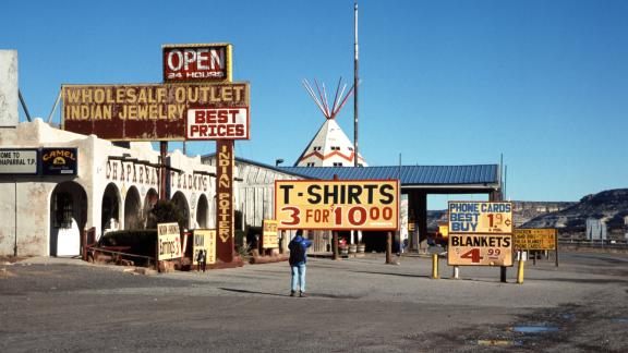 La Route 66 compie 100 anni: storia, tappe e mito di un’icona on the road