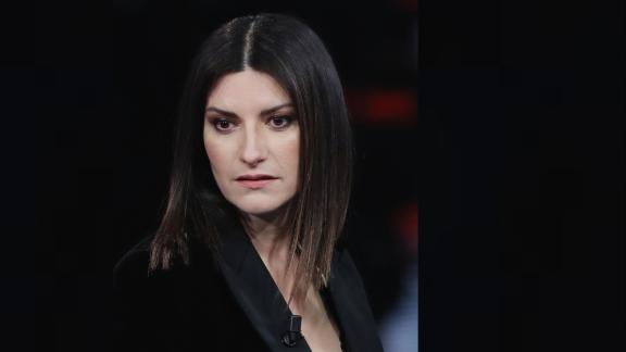 Laura Pausini solidale con le popolazioni emiliane colpite dal maltempo