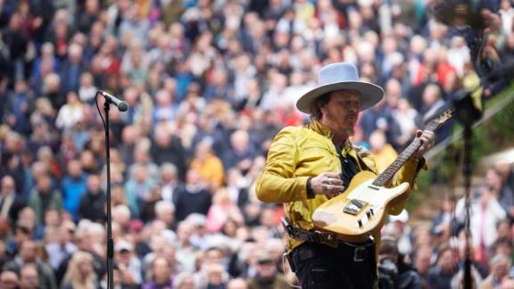 Zucchero  gladiatore per i Rolling Stones