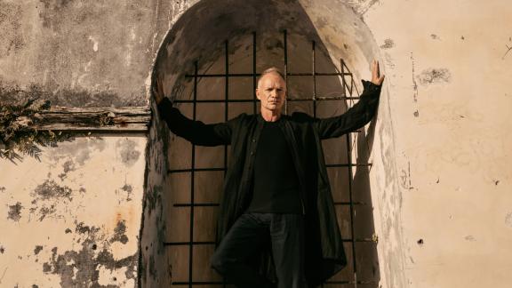 Sting pubblica il nuovo singolo