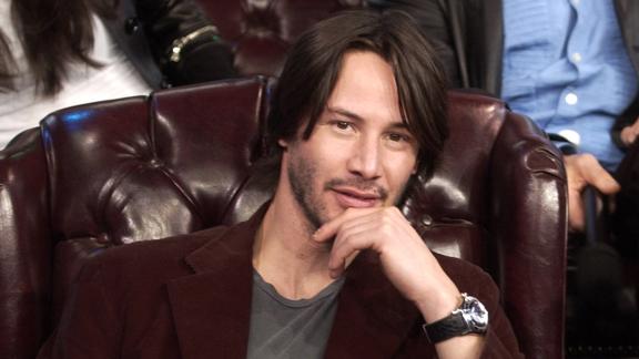 Keanu Reeves: sì, è proprio amore. La foto che lo prova
