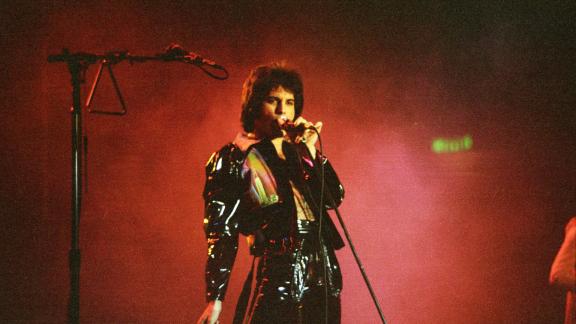 Freddie Mercury: la sua vita adesso diventa un fumetto