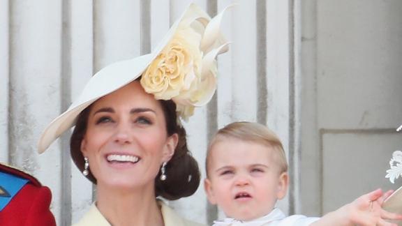 Kate Middleton scatta la foto felice per i 3 anni di Baby Louis
