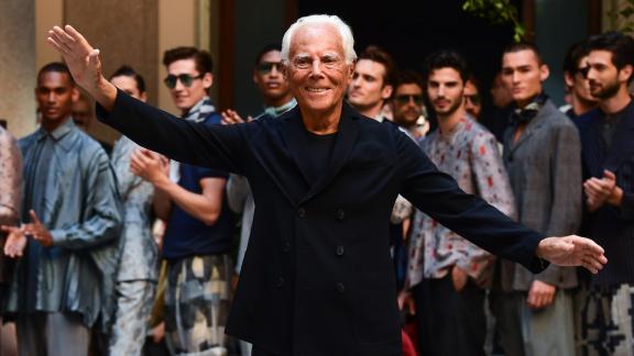 Giorgio Armani, premiato nella sua Piacenza