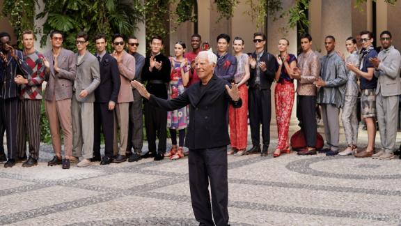 Giorgio Armani: la sua grande lezione contro gli sprechi