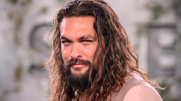 Jason Momoa adesso vive in camper