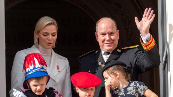 A Monaco è festa nazionale. Ma senza saluti della Famiglia Principesca dal balcone