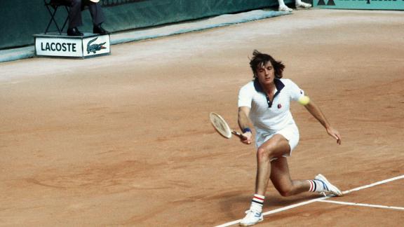 Adriano Panatta: la leggenda del tennis azzurro compie 70 anni