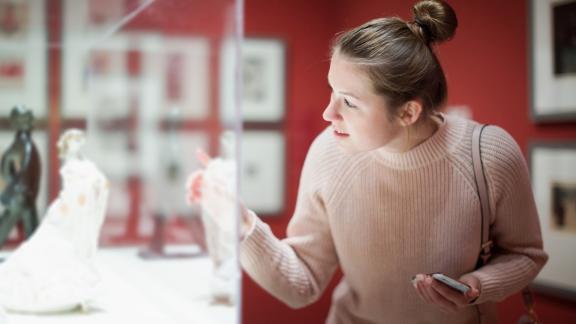 Incidenti artistici: la storia di sette opere d’arte famose che sono state danneggiate