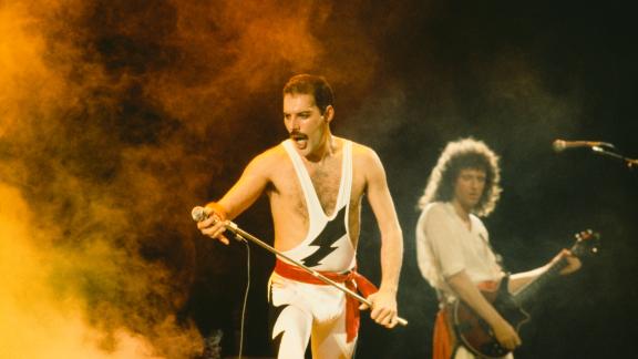 I Queen festeggiano la loro storia con un'affascinante serie di video