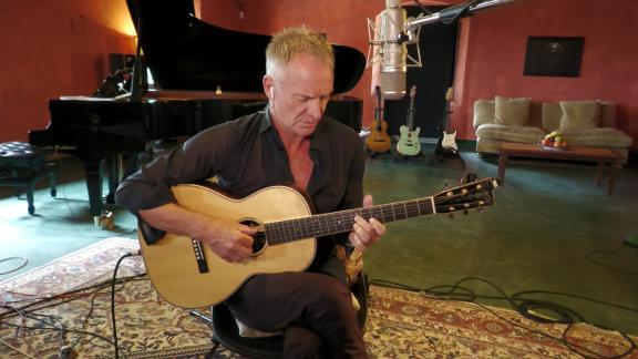 Sting: scene di vita quotidiana