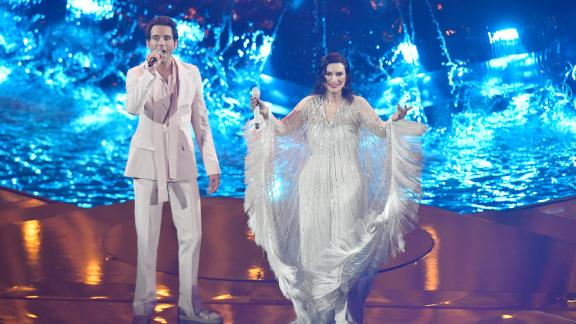 Laura Pausini e Mika lanciano un meraviglioso messaggio di pace