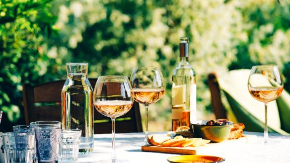 600 euro per tre giorni di lavoro come assaggiatore di vini