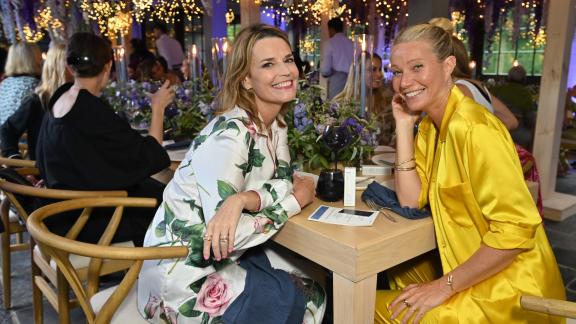 Gwyneth Paltrow festeggia i 50 anni in Umbria