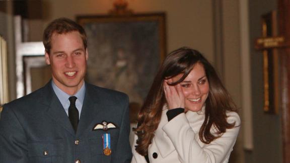 Kate Middleton e il Principe William: quel bellissimo video in cui si commuove anche la Regina