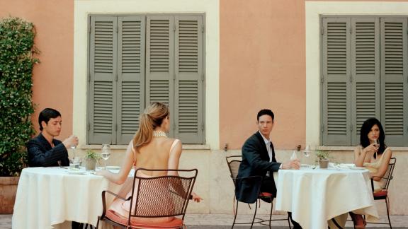  Il menu è senza prezzi. E si alza la polemica
