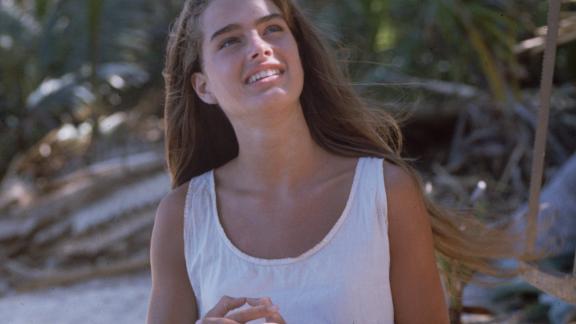 40 anni dopo “Laguna blu” Brooke Shields è ancora bellissima