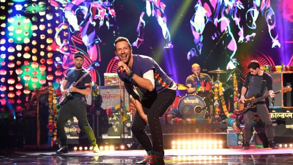 Coldplay: "Music Of The Spheres" è l'album più venduto dell'anno nel Regno Unito