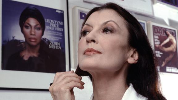 Carla Fracci: l'omaggio