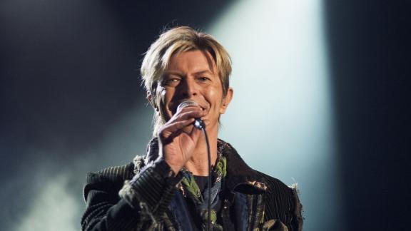 17 dicembre: David Bowie pubblica Hunky Dory