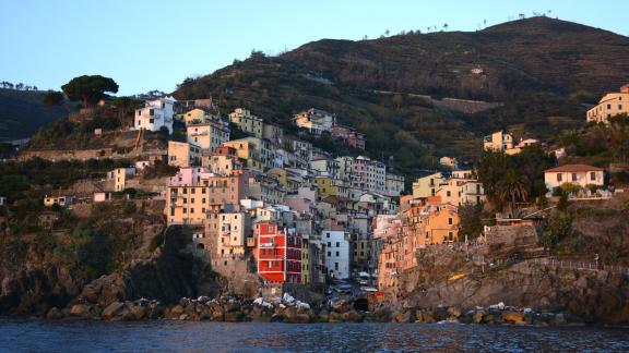 1 euro per una casa: ma davvero è questo il costo?