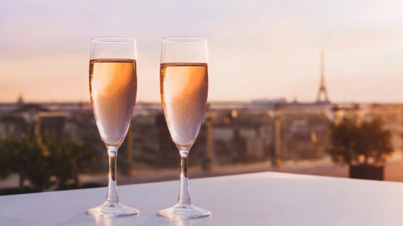 Ecco quali sono i dieci rooftop bar più belli del mondo