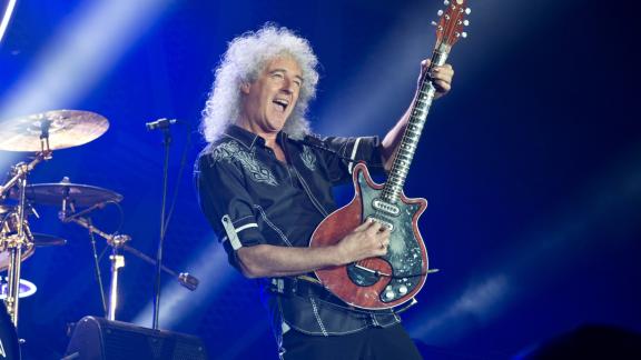 Brian May ha guai con TikTok. E intanto pubblica un nuovo video