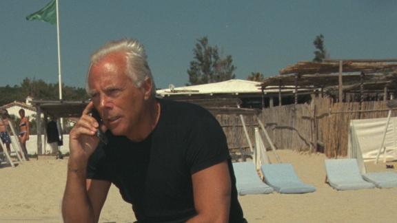 Puro lusso e design italiano: lo yacht disegnato da Giorgio Armani è di grande bellezza