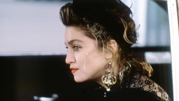 Madonna apre l'album dei ricordi. Ed è subito emozione