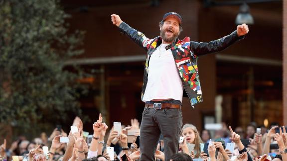 Lorenzo Jovanotti  e quei messaggi in codice: arriva nuova musica?